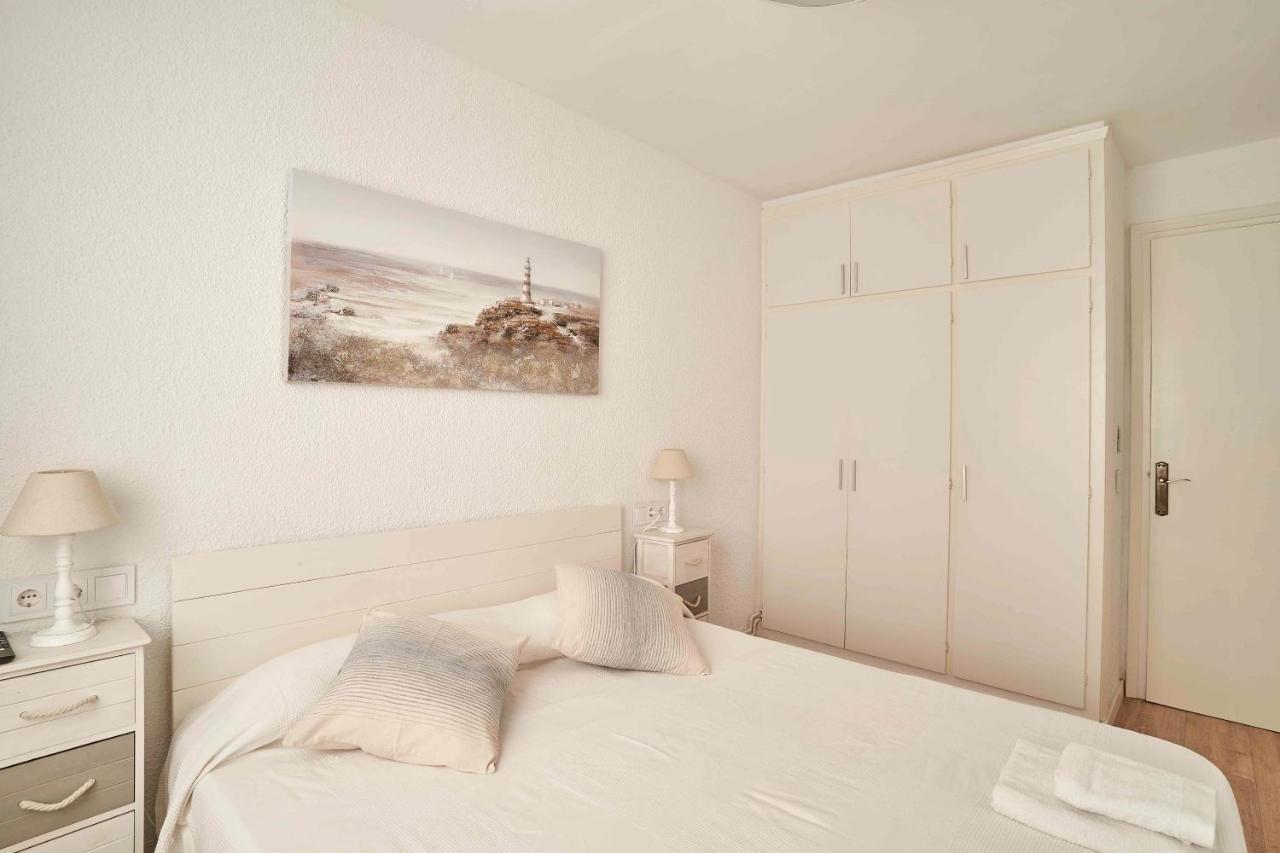 Appartement Apartamento Primera Linea De Mar Con Espectaculares Vistas à Sant Pol De Mar Extérieur photo