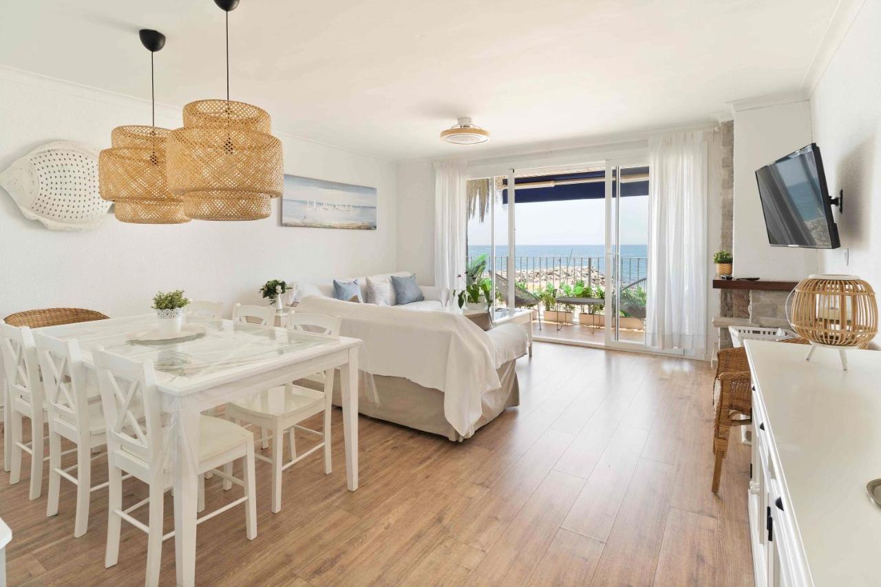 Appartement Apartamento Primera Linea De Mar Con Espectaculares Vistas à Sant Pol De Mar Extérieur photo