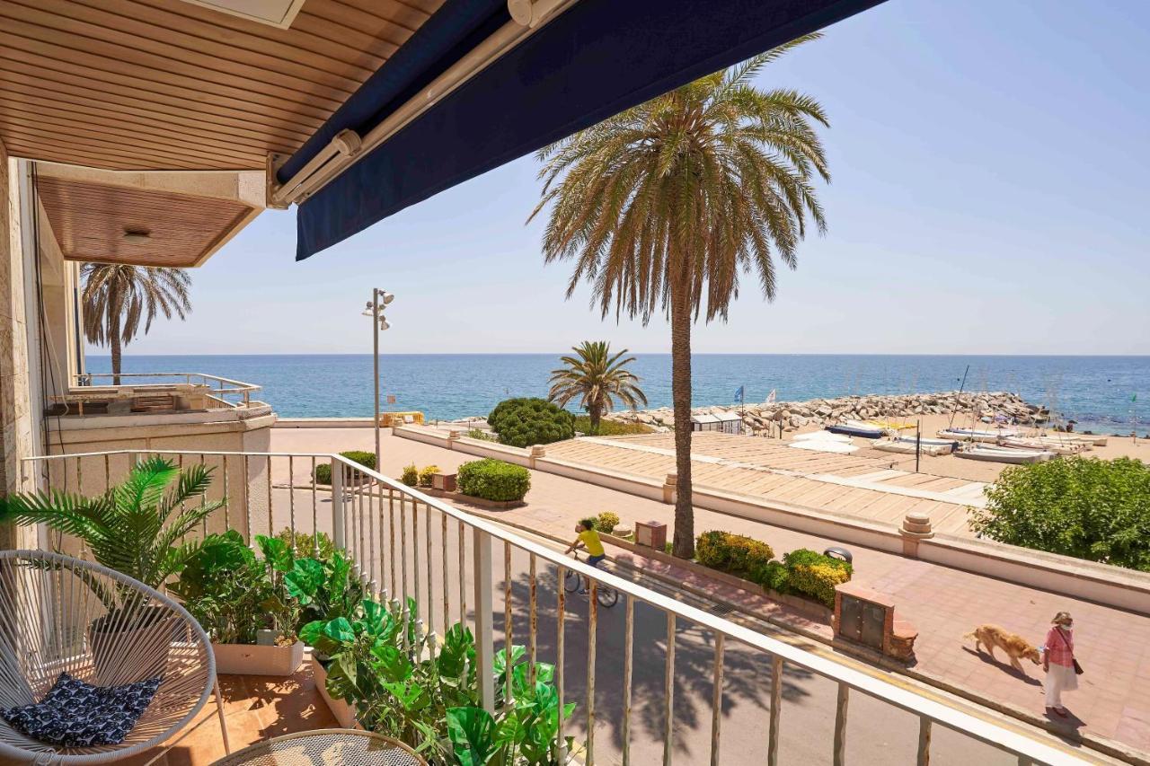 Appartement Apartamento Primera Linea De Mar Con Espectaculares Vistas à Sant Pol De Mar Extérieur photo