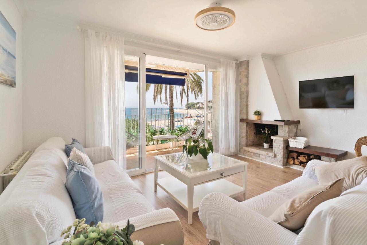 Appartement Apartamento Primera Linea De Mar Con Espectaculares Vistas à Sant Pol De Mar Extérieur photo